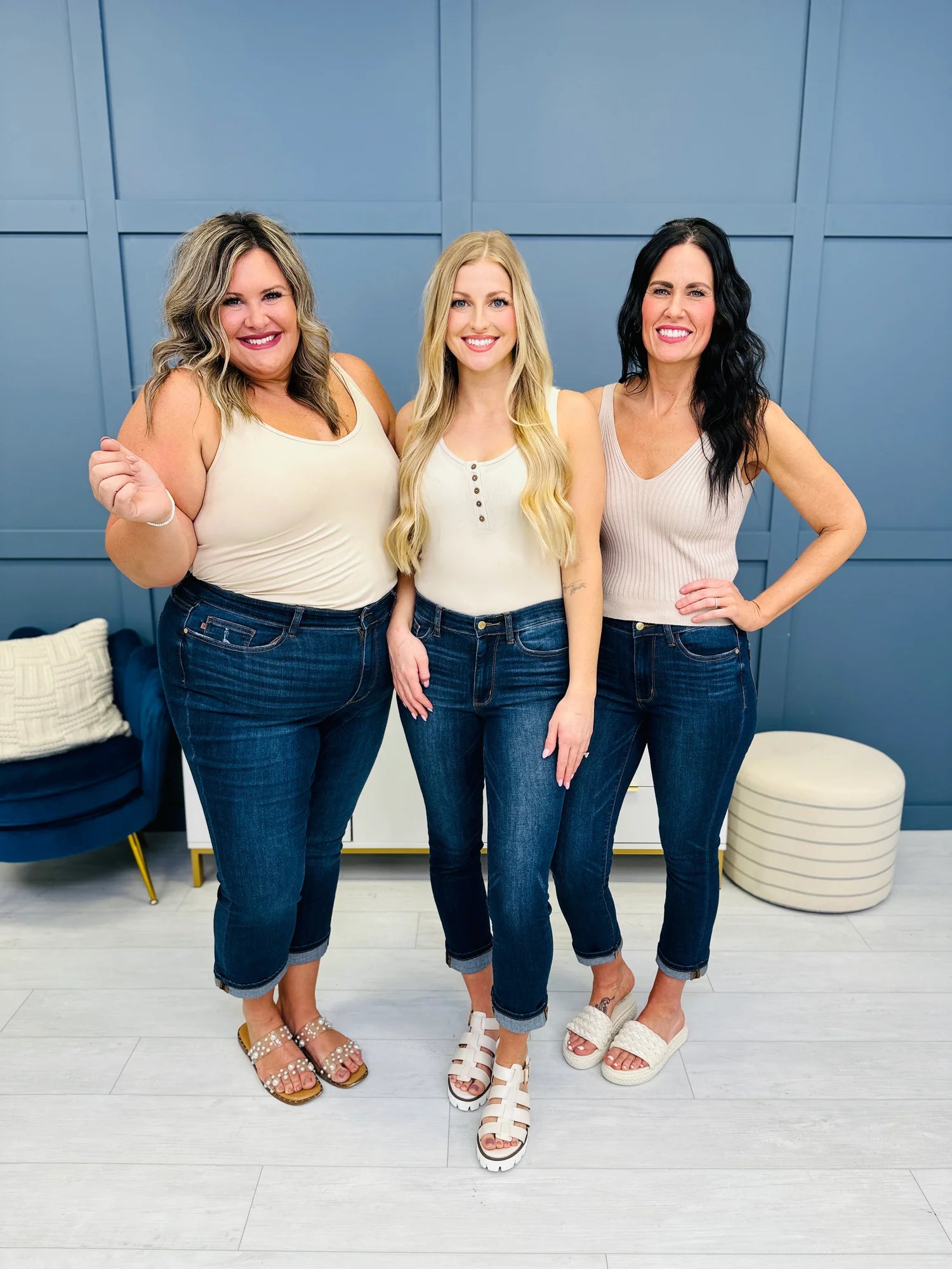 Coming In Hot-Here Comes The Sun Midrise Capris