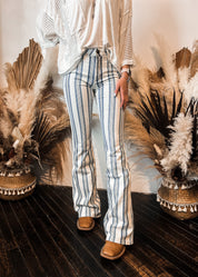 Wrangler Rodeo Stripe Flares