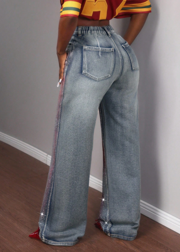 Daydreaming Embellished Straight Leg Jeans - Medium Wash