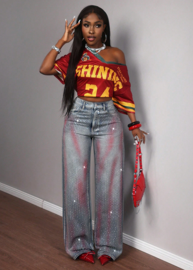 Daydreaming Embellished Straight Leg Jeans - Medium Wash